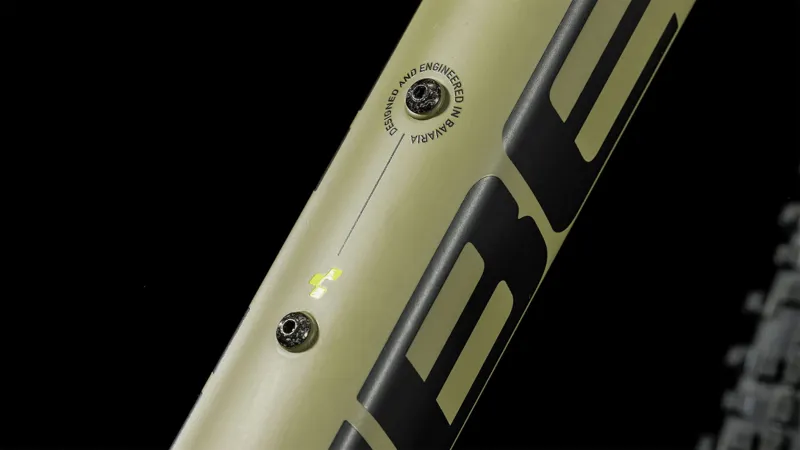 Cube Aim Race Mountain Bike in Olive/Black - 2023-1